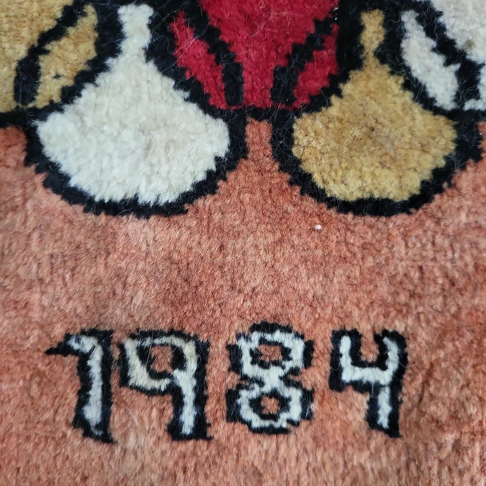 Hand Woven 1984 L A Olympics Small Carpet / Wall Hanging - Picture 2 of 8
